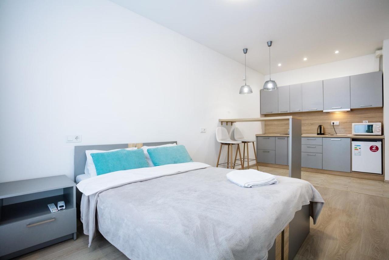 Nyvky Like Home - Studio - Apt 21 Κίεβο Εξωτερικό φωτογραφία